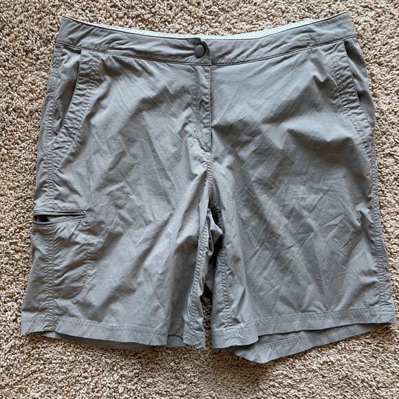 LL Bean Taupe Gray Grey Flat Front Nylon Spandex Outdoor Hiking Shorts Womens 14 - Picture 1 of 5